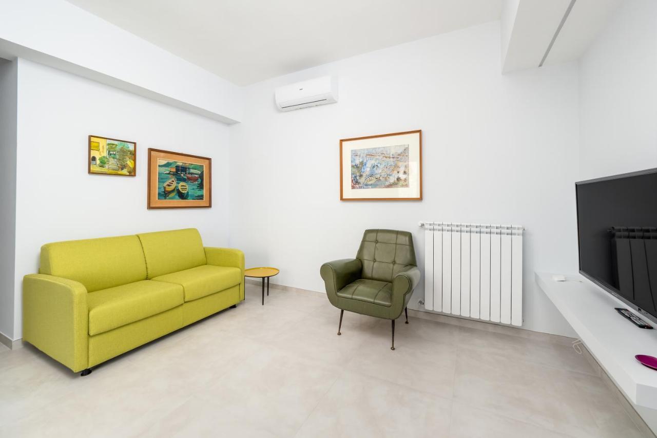 Surya House - Elegant Apartment In ソレント エクステリア 写真