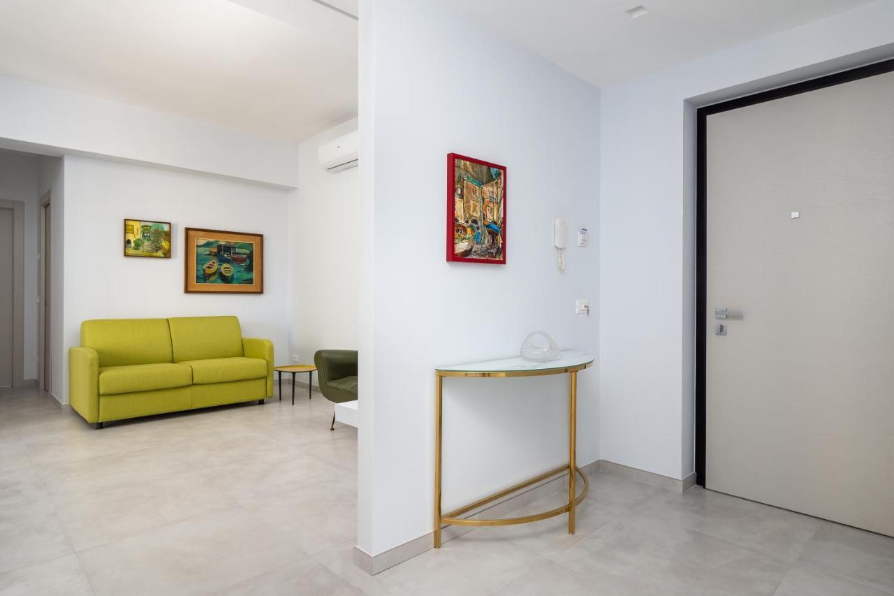 Surya House - Elegant Apartment In ソレント エクステリア 写真